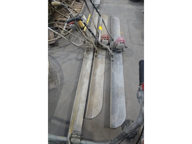 3x betontrilbalk - afbeelding 2 van  4