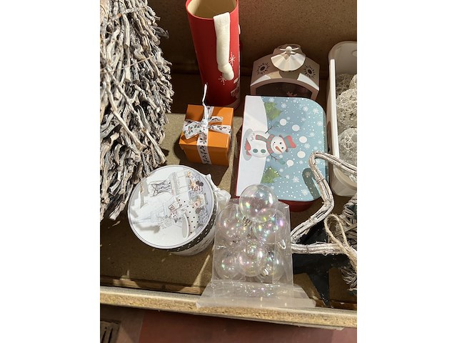 3x bhouten bak gevuld met kerstdeco - afbeelding 3 van  4