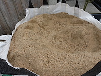 3x bigbag zand + rest - afbeelding 7 van  9