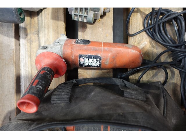 3x black and decker multitool kleine haakseslijper + wipzaag - afbeelding 3 van  4