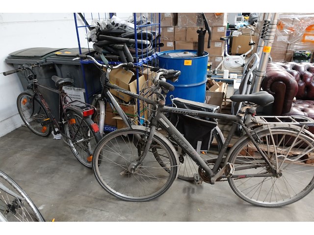 3x damesfiets - afbeelding 1 van  8
