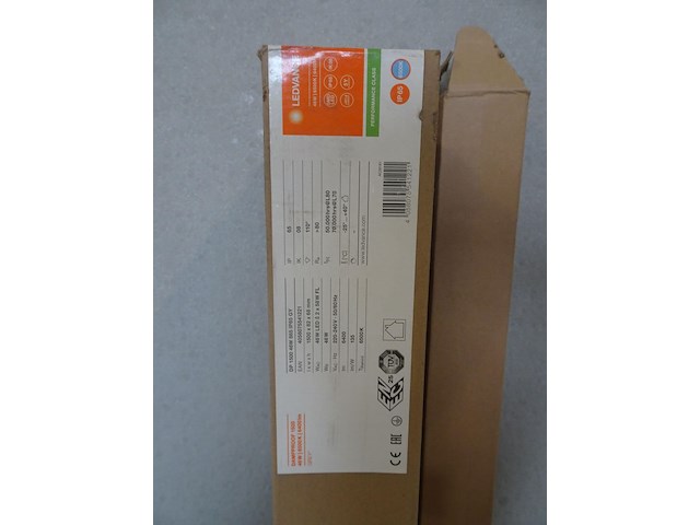 3x dampproof verlichting ledvance - afbeelding 2 van  2