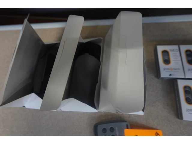 3x dcs micro-ontvanger & 8x bedining - afbeelding 4 van  5