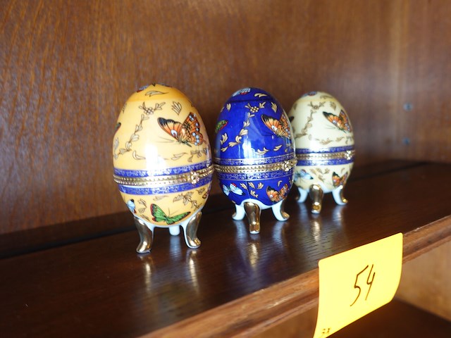 3x decoratief porseleinen eitje - afbeelding 4 van  4