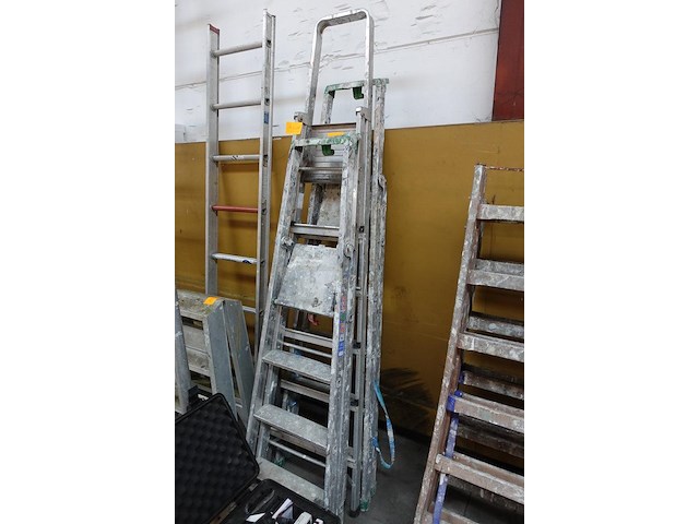 3x diverse aluminium trapladders - afbeelding 1 van  1