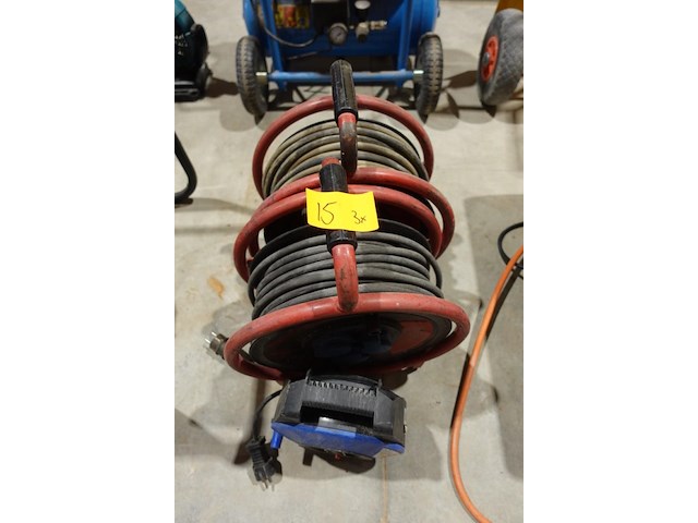 3x diverse elektrische haspels - afbeelding 1 van  4