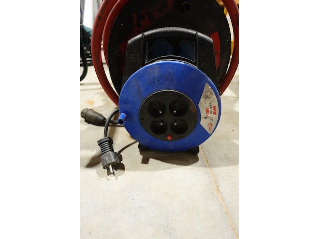 3x diverse elektrische haspels - afbeelding 3 van  4