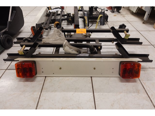 3x diverse fietsdragers - afbeelding 2 van  3