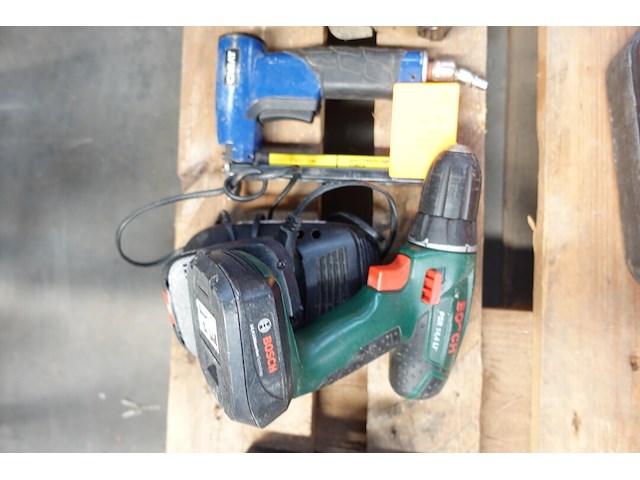 3x diverse handgereedschappen - afbeelding 2 van  3