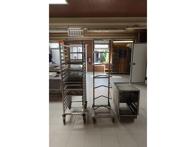 3x diverse inox regaalwagen - afbeelding 1 van  7