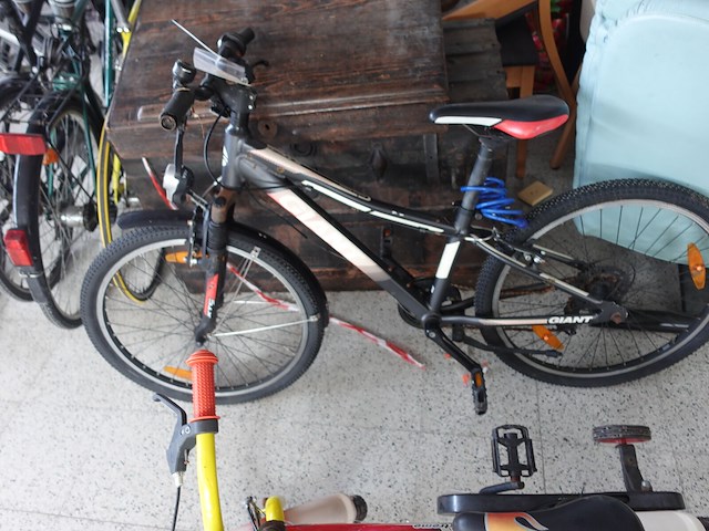 3x diverse kinderfiets - afbeelding 4 van  4