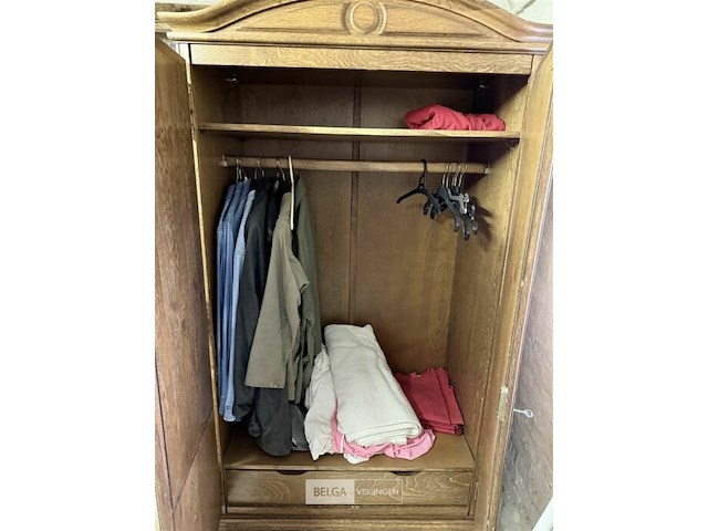 3x diverse kleerkasten - afbeelding 4 van  4