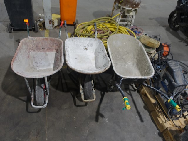 3x diverse kruiwagen - afbeelding 7 van  7