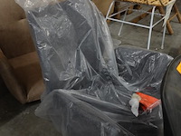 3x diverse stoelen - afbeelding 3 van  4