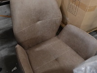 3x diverse stoelen - afbeelding 4 van  4