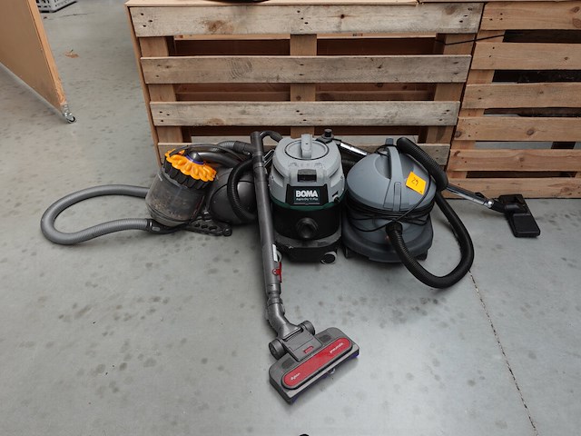 3x diverse stofzuiger - afbeelding 1 van  3