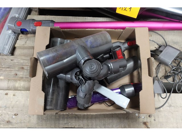 3x diverse stofzuiger - afbeelding 2 van  9