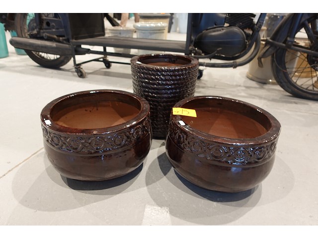 3x diverse terracotta bloempot - afbeelding 1 van  7