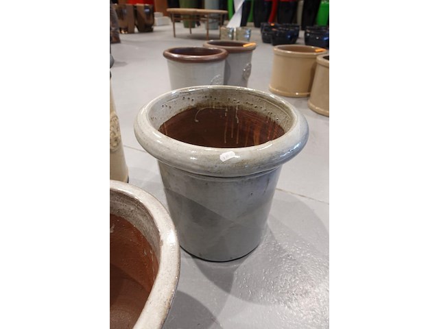 3x diverse terracotta bloempot - afbeelding 8 van  9