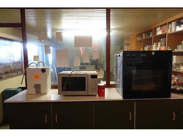 3x diverse toestellen - afbeelding 1 van  9