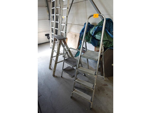 3x diverse trapladder - afbeelding 1 van  4