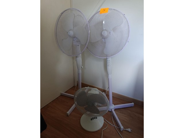 3x diverse ventilatoren - afbeelding 1 van  3