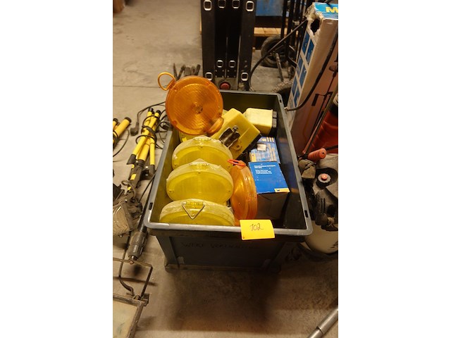 3x diverse werkverlichting - afbeelding 2 van  5