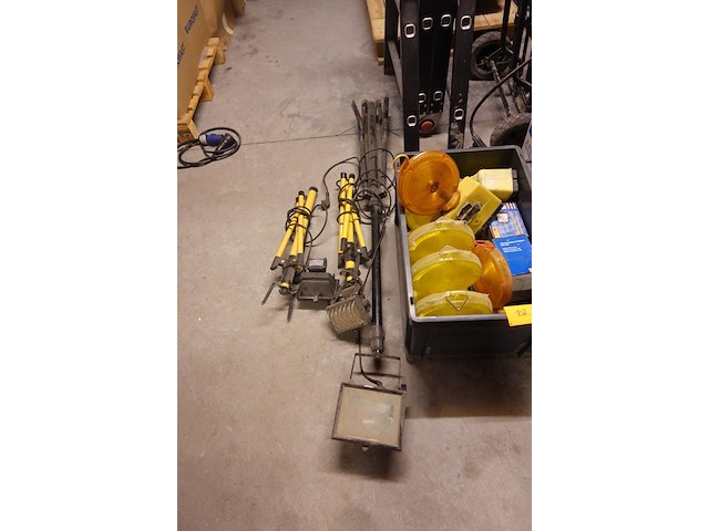 3x diverse werkverlichting - afbeelding 5 van  5