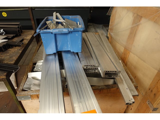 3x diversen aluminium - afbeelding 6 van  7