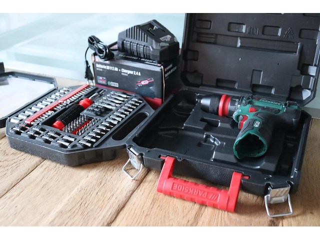 3x diversen gereedschap - afbeelding 1 van  4
