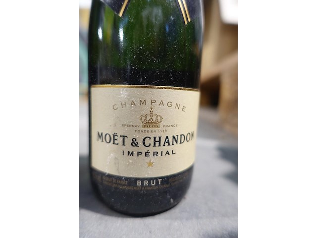 3x doos diverse wijnen/champagnes - afbeelding 14 van  18