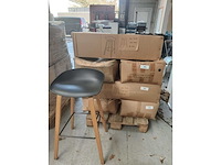 3x doos zwarte barstoel houten frame nieuw per 4 (12x) - afbeelding 1 van  1