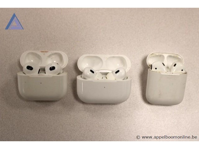3x draadloze oortjes, apple, 1x airpods (3e generatie), 1x airpods pro (2e generatie), 1x airpods (2e generatie), werking niet gekend - afbeelding 1 van  1
