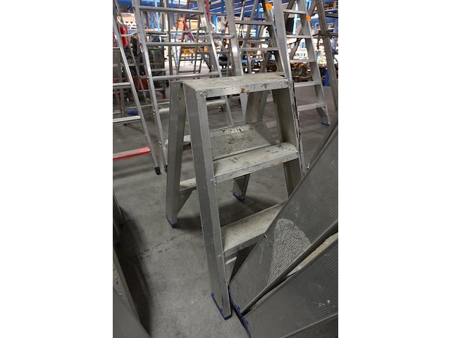 3x dubbelzijdige alu ladder solide - afbeelding 3 van  4