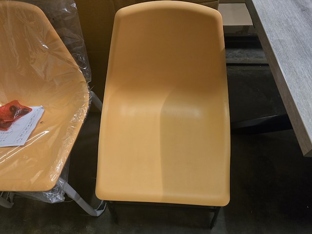 3x eetkamerstoel mara yellow pr interiors - afbeelding 3 van  4