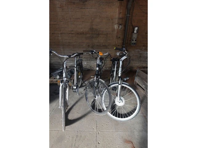 3x elektrische fiets - afbeelding 1 van  12