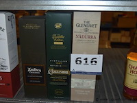 3x fles whisky, wo. 1x ardbeg uigeadail islay single malt, 1x cragganmore distillers edition double matured 1997/2009, 1x the glenlivet nàdurra 16 jaar natural cask strength - afbeelding 1 van  2