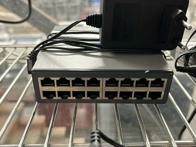 3x gigabit switch + usb hub - afbeelding 2 van  6