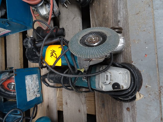 3x haakse slijper makita - afbeelding 1 van  3