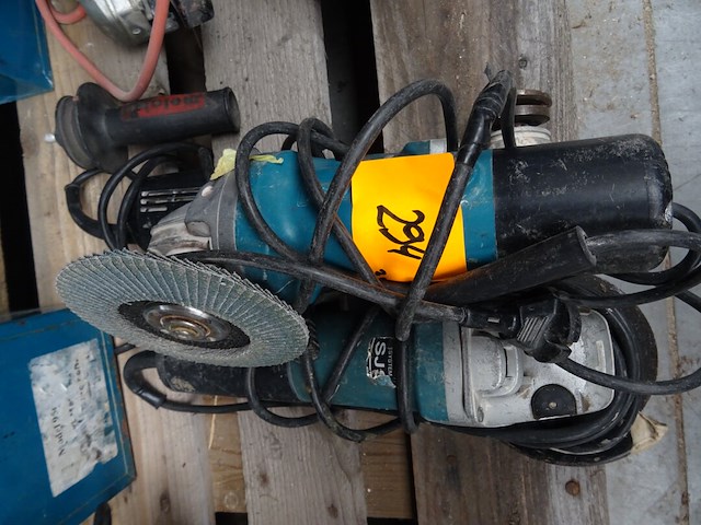 3x haakse slijper makita - afbeelding 3 van  3