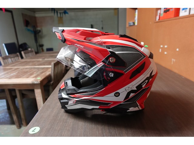 3x helm - afbeelding 2 van  7