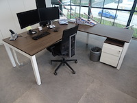 3x hoekbureau + 3x ladekastje en 3x bureaustoel - afbeelding 5 van  5