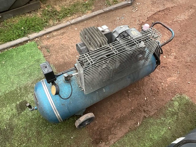 3x hogedrukcompressor - afbeelding 2 van  7