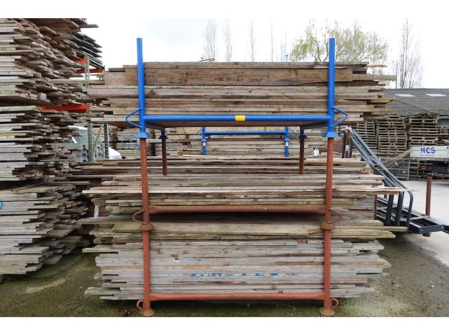 3x houder met hout - afbeelding 1 van  3