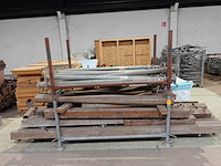 3x houder met inhoud - afbeelding 1 van  5