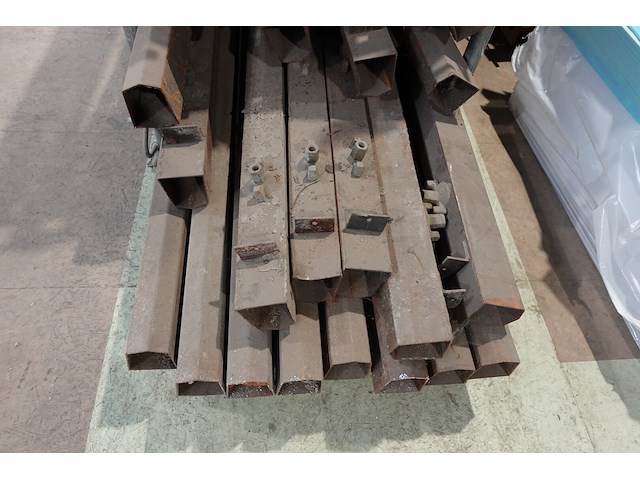 3x houder met inhoud - afbeelding 5 van  5