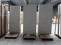 3x houten deurhouder + inhoud