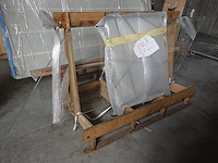 3x houten glasbok + inhoud - afbeelding 3 van  4