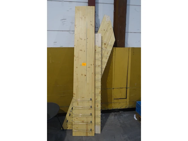 3x houten plank + glazenhouders - afbeelding 1 van  4