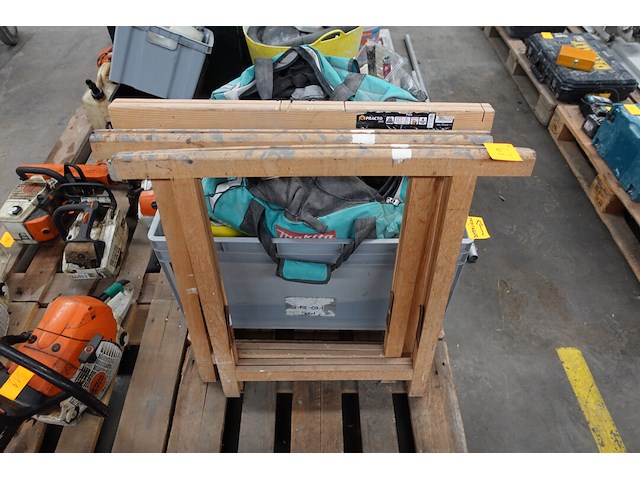 3x houten schraag - afbeelding 1 van  2